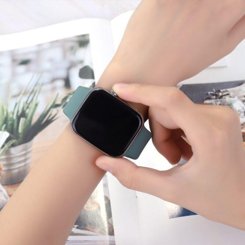 38/44 For Apple Watch Soft Silicone Band  Series 5 4 3 2 6 SE 38MM 42MM Rubber Watchband Strap for iWatch 40MM 44MM - Image 4