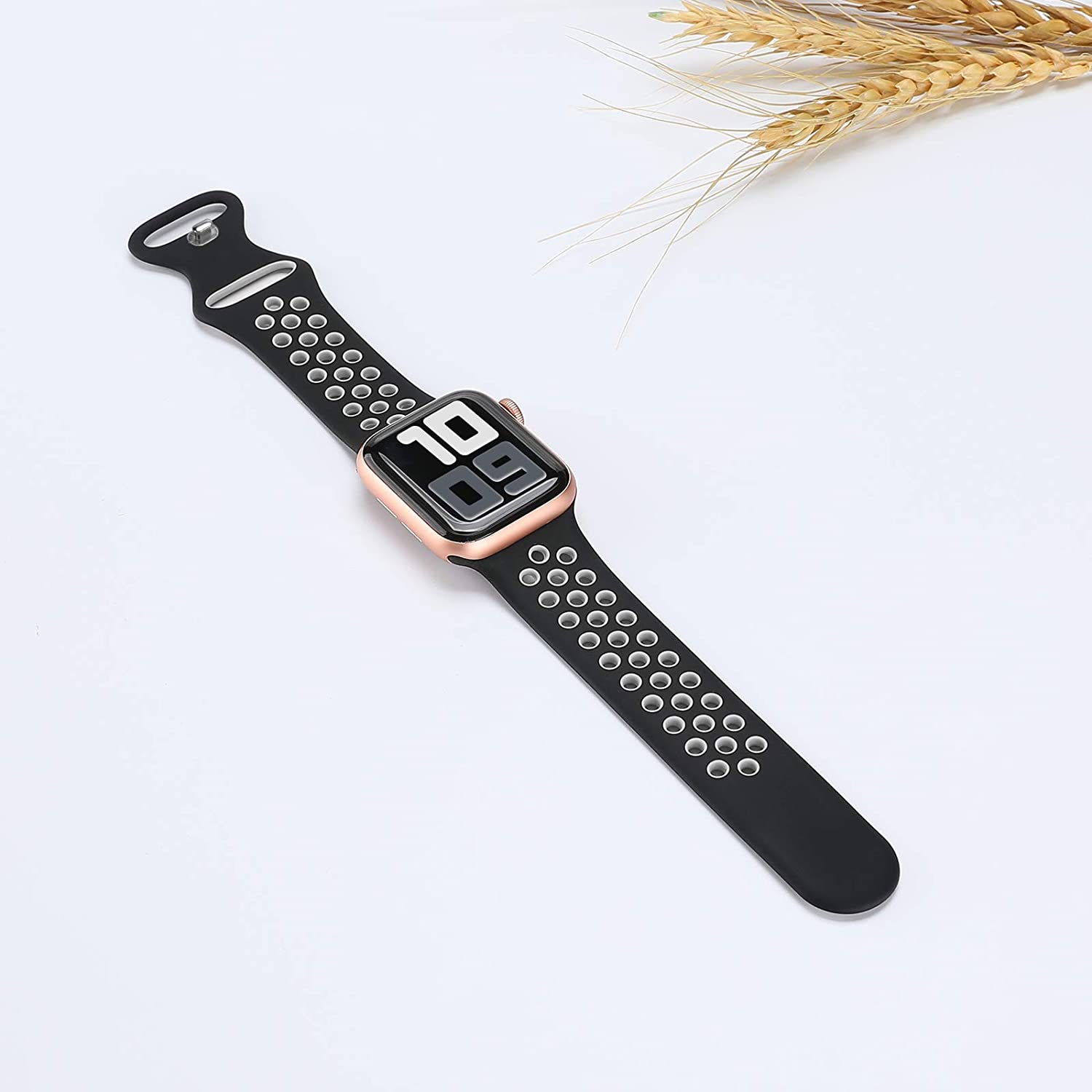 Silicone Strap For Apple Watch 6 band 44mm 40mm 38mm 42mm 44 mm soft Breathable watchband correa bracelet iWatch 3 4 5 6 se band