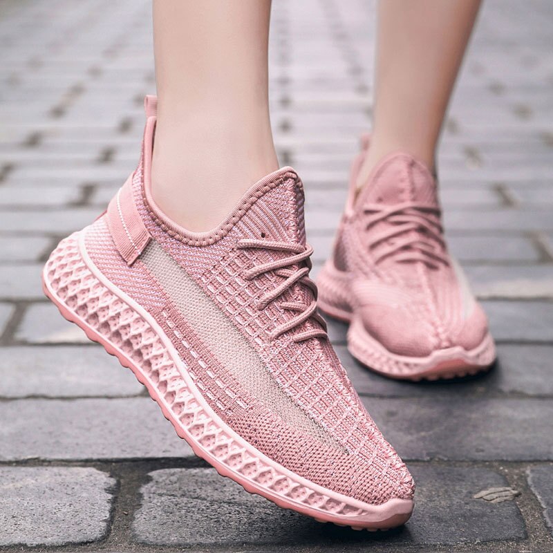 New Women's Sports Shoes Soft Bottom Breathable Mesh Running Sneakers Fashion Casual Light Non-slip Heighten Coconut Shoes 2021