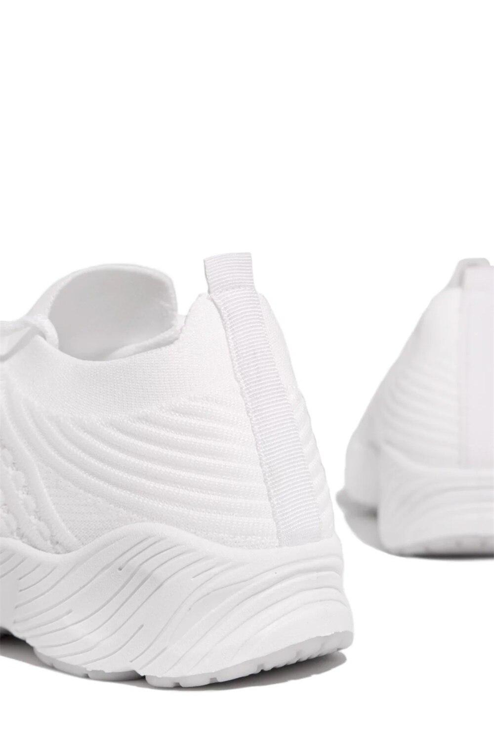 New 2021 Women Breathable Sneakers Spring Mesh Lace Up Fashion Ladies Casual Shoes Outdoor Running Walking Sport Loafers
