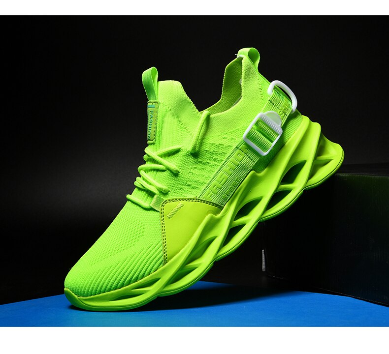 Men Lightweight Blade Running Shoes Shockproof Lack Up Breathable Fashion Male Sneakers Height Increase Walking Mens Gym Shoes