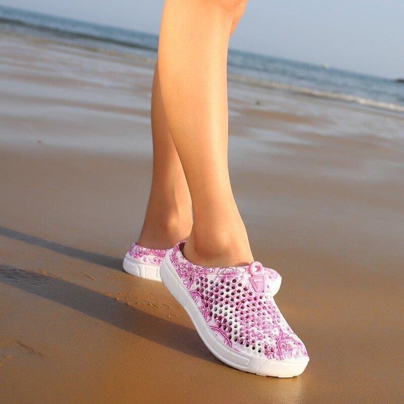 Women's Casual Clogs Shoes  Breathable Beach Sandals Summer Slippers Women Flip Flops Shoes Home Shoes for Women 5