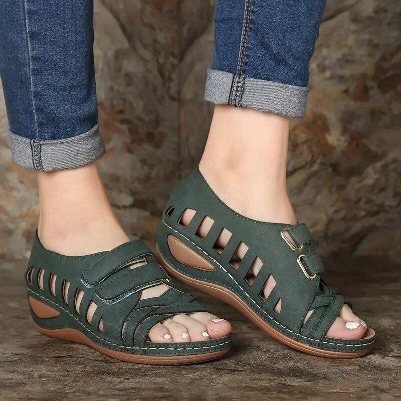 Female Soft Beach Shoes  Summer Women Sandals Gladiator Ladies Hollow Out Wedges Buckle Platform Casual Shoes 3