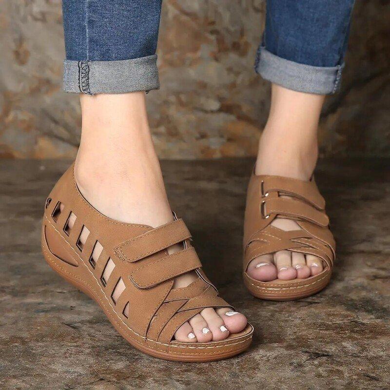 Female Soft Beach Shoes  Summer Women Sandals Gladiator Ladies Hollow Out Wedges Buckle Platform Casual Shoes 4