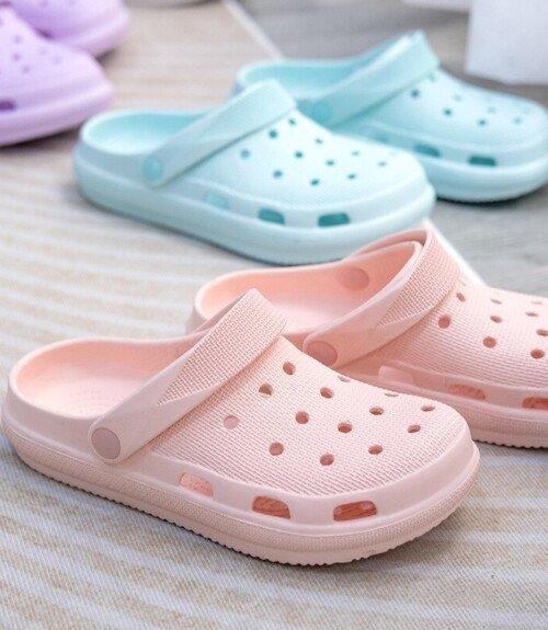 Women's Slip On Casual Garden Clogs Waterproof Shoes Women Classic Nursing Clogs Hospital Women Work Medical Sandals