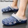 Unisex Croc Classic Clog Sandals Women Beach Soft Slippers Sandals For Men Summer Women's Slippers Clogs 2