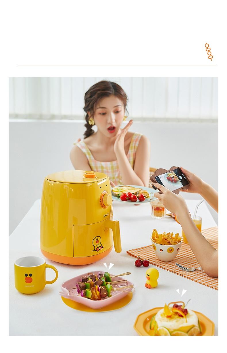 220V 2.6L Household Electric Food Fryer Multifunctional Oil-free French Fries Maker Yellow/Brown Color Available Air Fryer